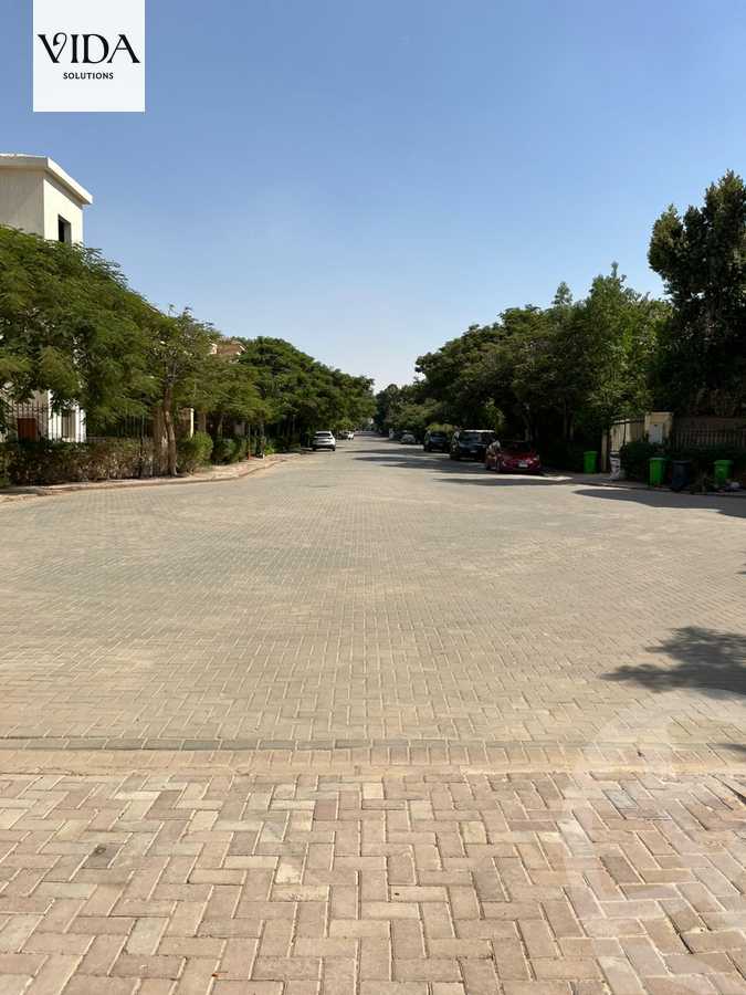 https://aqarmap.com.eg/en/listing/5459818-for-sale-cairo-el-sheikh-zayed-city-compounds-tara