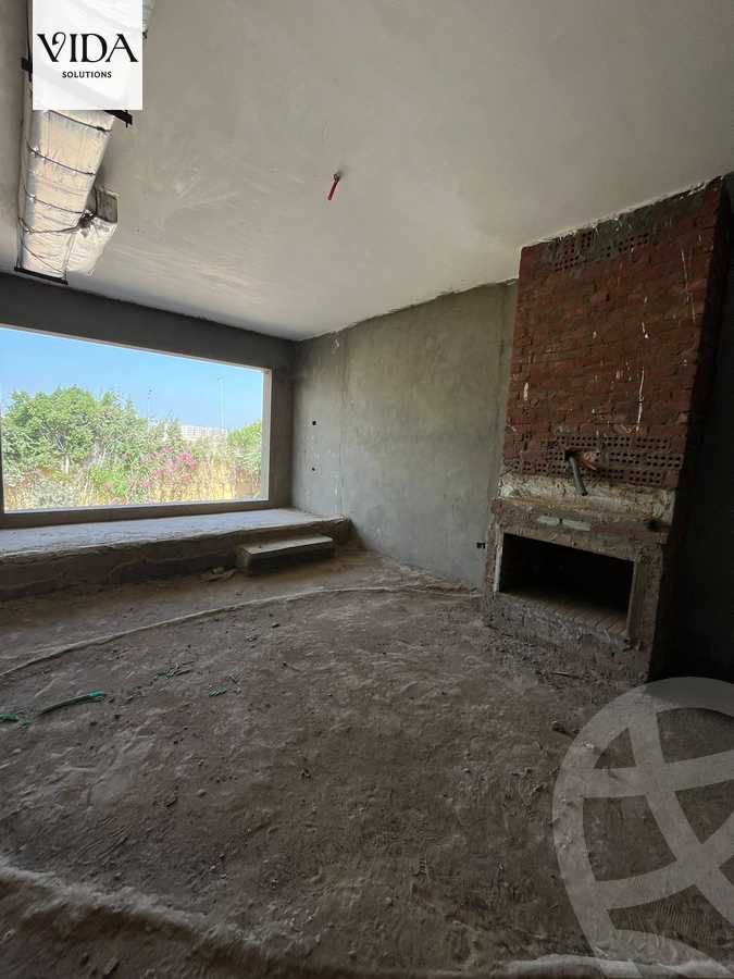 https://aqarmap.com.eg/en/listing/5459818-for-sale-cairo-el-sheikh-zayed-city-compounds-tara