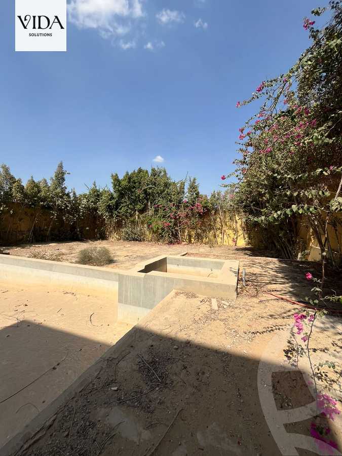 https://aqarmap.com.eg/en/listing/5459818-for-sale-cairo-el-sheikh-zayed-city-compounds-tara