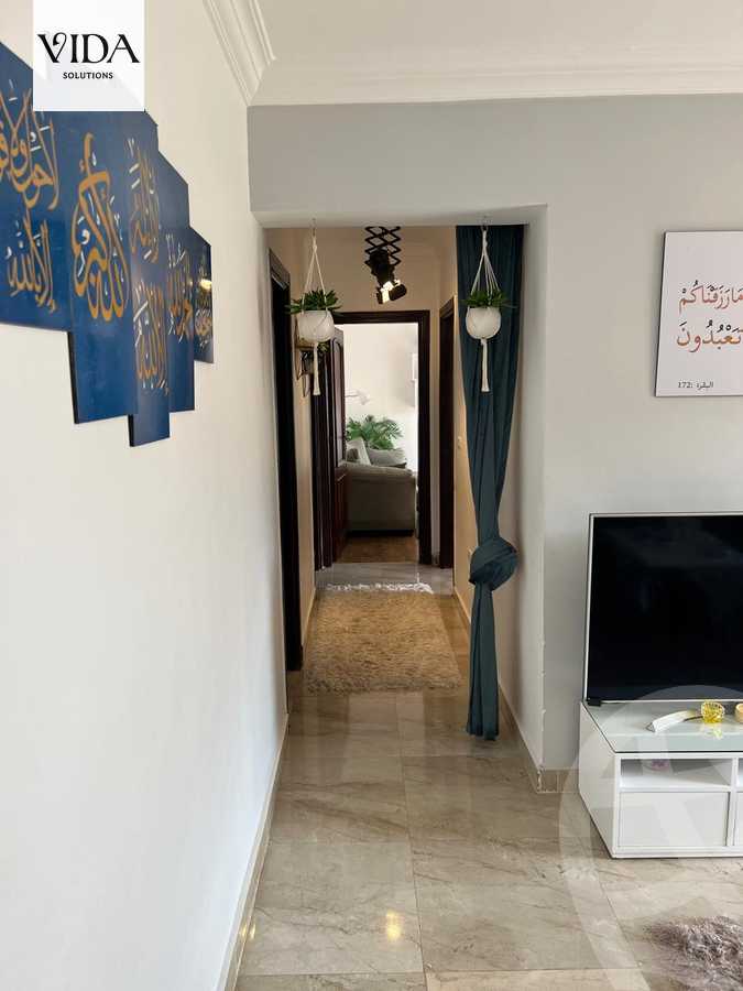 https://aqarmap.com.eg/en/listing/5483109-for-sale-cairo-el-sheikh-zayed-city-compounds-jn-1