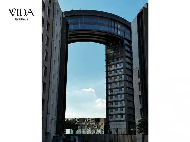 https://aqarmap.com.eg/ar/listing/5512736-for-sale-cairo-el-sheikh-zayed-city-compounds-zyd-wr-llttwyr-the-u-zed-el-sheikh-zayed-compound