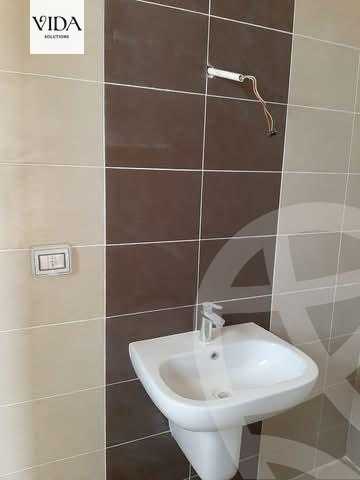 https://aqarmap.com.eg/en/listing/5516876-for-sale-cairo-6th-of-october-compounds-grand-heights