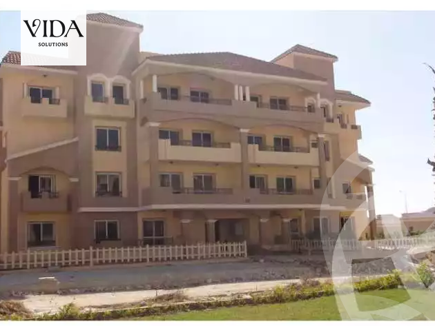 https://aqarmap.com.eg/en/listing/5534325-for-sale-cairo-el-sheikh-zayed-city-compounds-el-khamayel