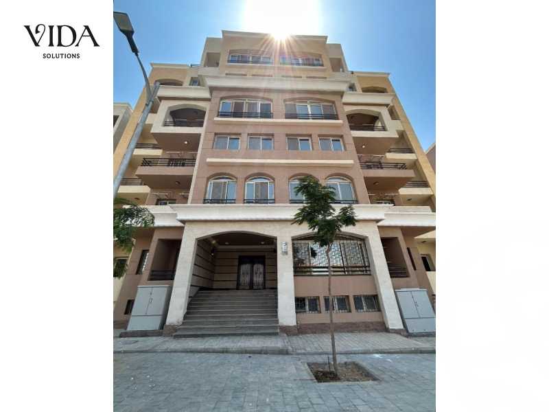 https://aqarmap.com.eg/en/listing/5539378-for-sale-cairo-el-sheikh-zayed-city-el-hay-elsabeaa-lbstn