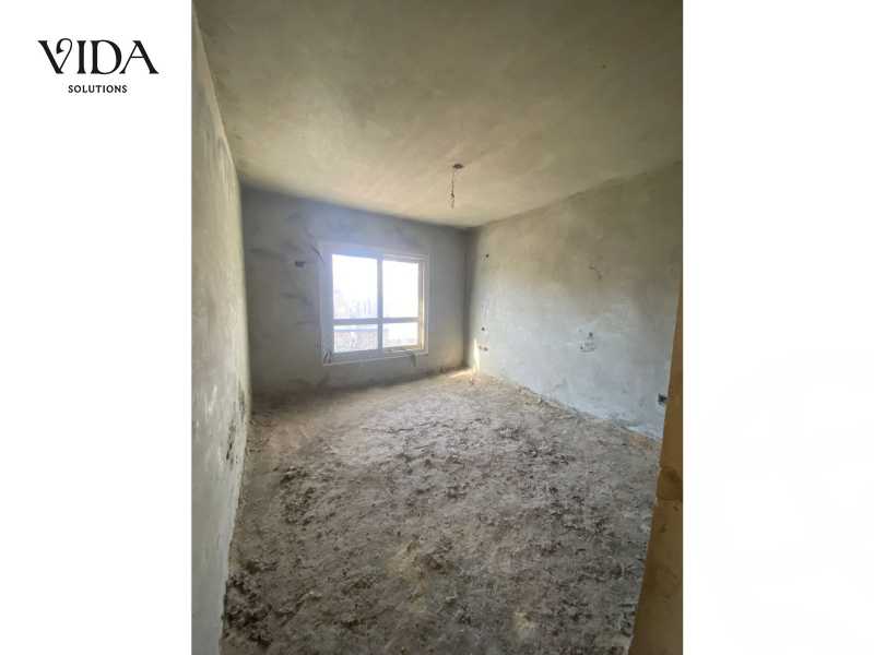 https://aqarmap.com.eg/ar/listing/5544521-for-sale-cairo-el-sheikh-zayed-city-compounds-el-khamayel