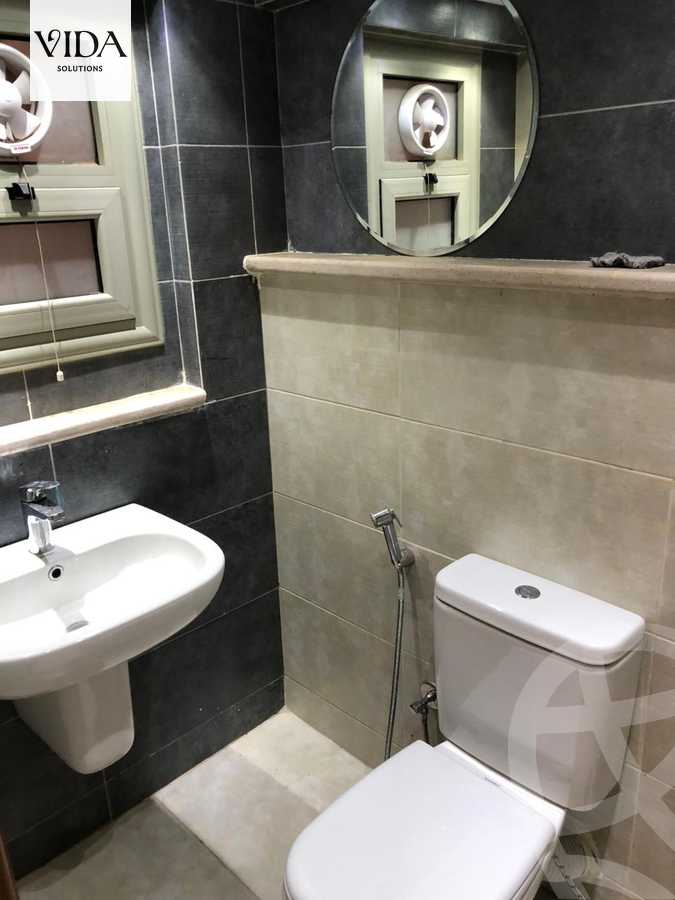 https://aqarmap.com.eg/ar/listing/5570863-for-sale-cairo-6th-of-october-el-ahyaa-neighborhood-3rd-al-hay-al-thalith-st