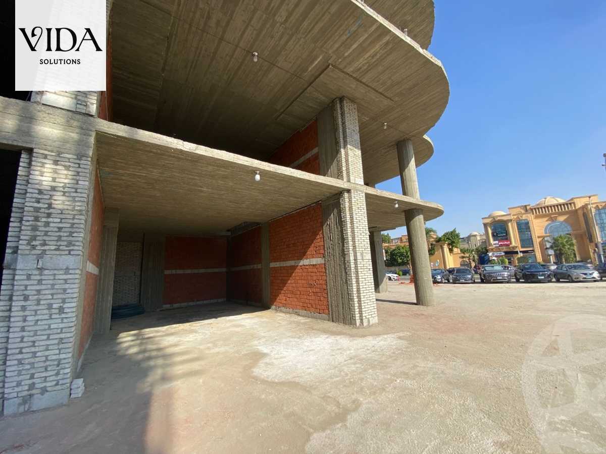 https://aqarmap.com.eg/en/listing/5575548-for-sale-cairo-el-sheikh-zayed-city-compounds-101-mall