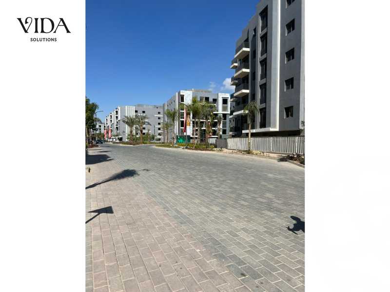 https://aqarmap.com.eg/en/listing/5576108-for-sale-cairo-6th-of-october-hadaeq-october-kmbwnd-fy-hdyq-ktwbr-sun-capital