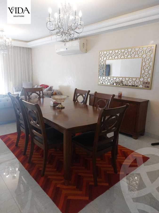 https://aqarmap.com.eg/en/listing/5637868-for-sale-cairo-el-sheikh-zayed-city-compounds-el-khamayel