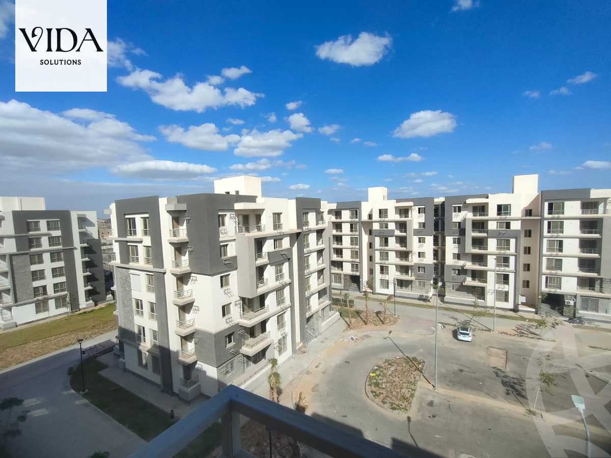 https://aqarmap.com.eg/ar/listing/5637947-for-sale-cairo-el-sheikh-zayed-city-compounds-jn-zyd