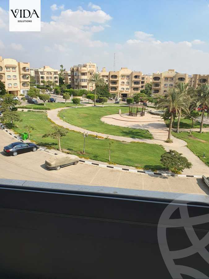 https://aqarmap.com.eg/en/listing/5637957-for-sale-cairo-el-sheikh-zayed-city-compounds-beverly-hills