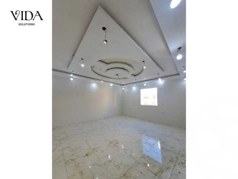 https://aqarmap.com.eg/ar/listing/5647996-for-sale-cairo-6th-of-october-el-ahyaa-neighborhood-2nd-divided-from-al-kafrawei-st
