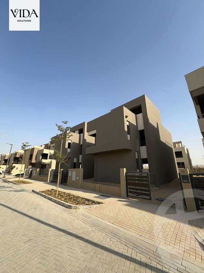 https://aqarmap.com.eg/en/listing/5648328-for-sale-cairo-6th-of-october-compounds-the-crown