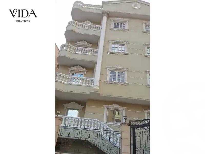 https://aqarmap.com.eg/ar/listing/5650154-for-sale-cairo-6th-of-october-el-ahyaa-neighborhood-1st-eighth-neighborhood