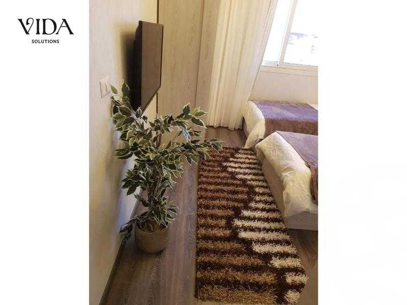 https://aqarmap.com.eg/ar/listing/5729564-for-rent-cairo-el-sheikh-zayed-city-compounds-dh-drys