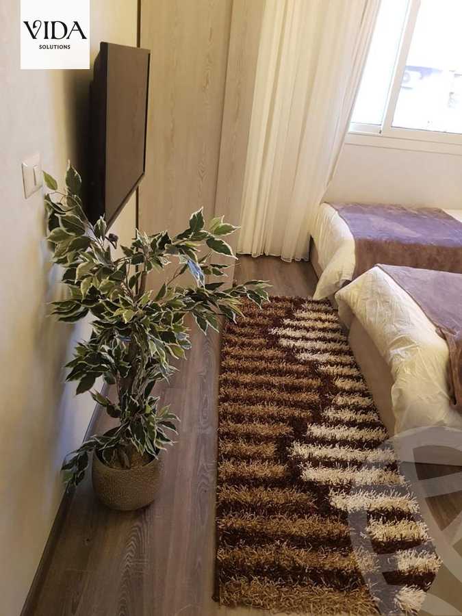 https://aqarmap.com.eg/ar/listing/5730259-for-rent-cairo-el-sheikh-zayed-city-compounds-dh-drys