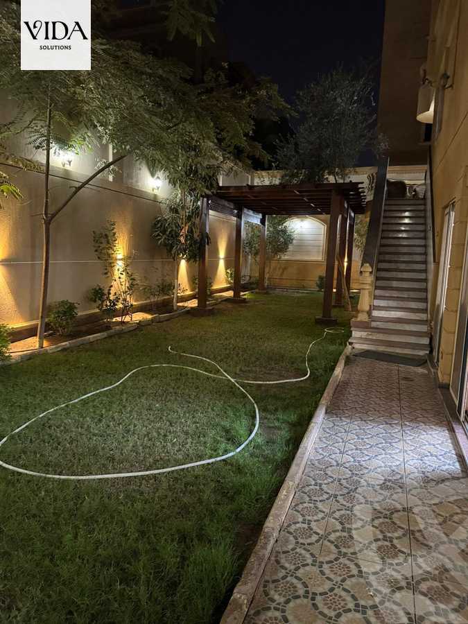 https://aqarmap.com.eg/ar/listing/5740699-for-sale-cairo-el-sheikh-zayed-city-el-hay-el-khames-lhry