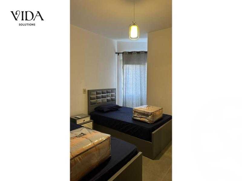 https://aqarmap.com.eg/en/listing/5749470-for-sale-cairo-el-sheikh-zayed-city-compounds-dh-drys