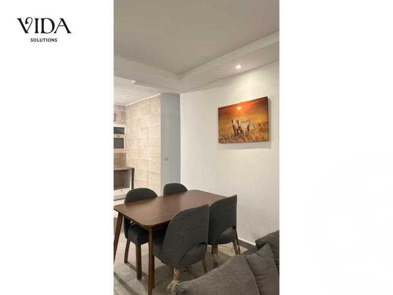 https://aqarmap.com.eg/en/listing/5749470-for-sale-cairo-el-sheikh-zayed-city-compounds-dh-drys