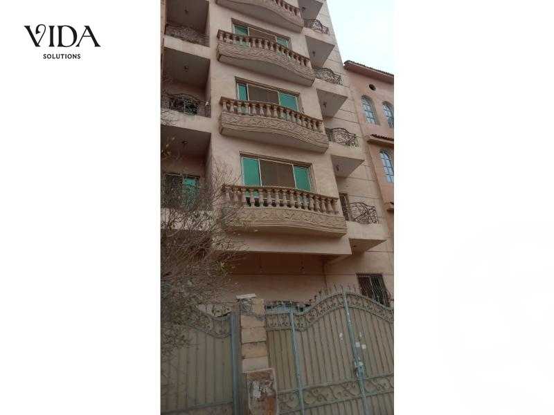 https://aqarmap.com.eg/ar/listing/5771323-for-sale-cairo-6th-of-october-el-ahyaa-neighborhood-4th-street-2