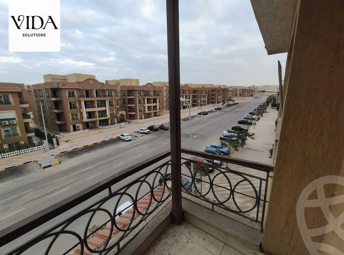 https://aqarmap.com.eg/en/listing/5785249-for-sale-cairo-el-sheikh-zayed-city-compounds-el-khamayel
