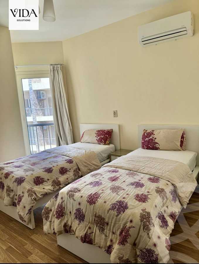 https://aqarmap.com.eg/en/listing/5789388-for-sale-cairo-el-sheikh-zayed-city-compounds-dh-drys