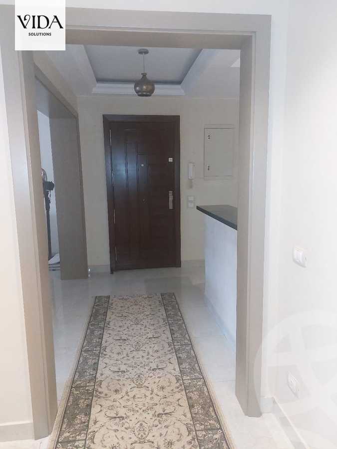 https://aqarmap.com.eg/en/listing/5807969-for-sale-cairo-el-sheikh-zayed-city-compounds-el-khamayel