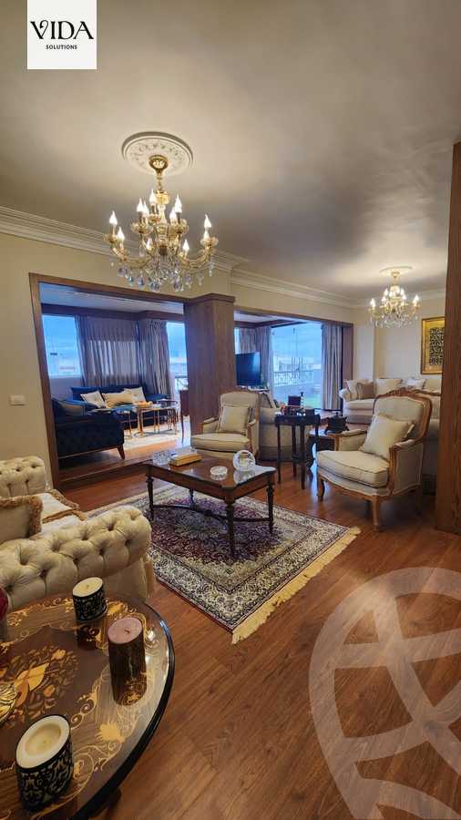 https://aqarmap.com.eg/ar/listing/5818873-for-sale-cairo-el-sheikh-zayed-city-compounds-hadayek-el-mohandiseen