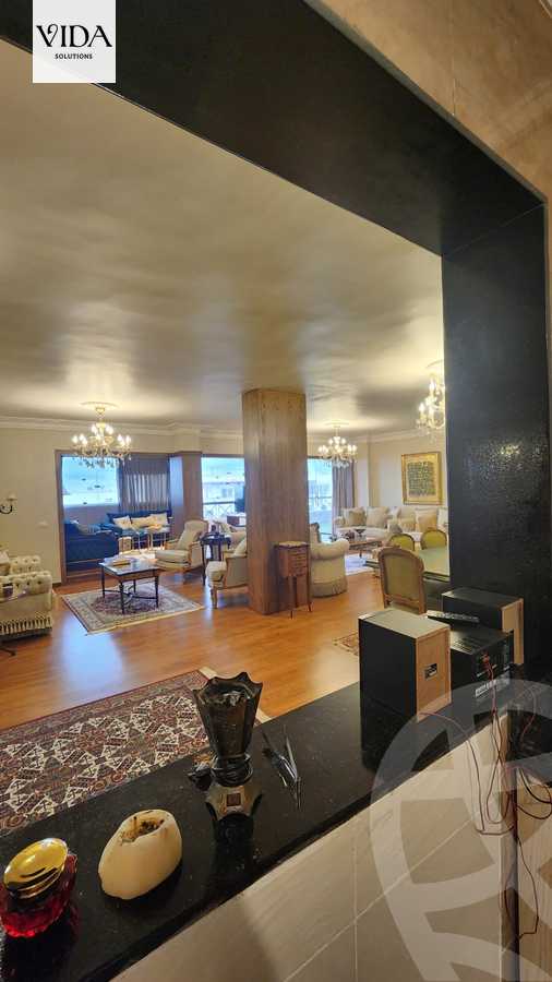 https://aqarmap.com.eg/ar/listing/5818873-for-sale-cairo-el-sheikh-zayed-city-compounds-hadayek-el-mohandiseen