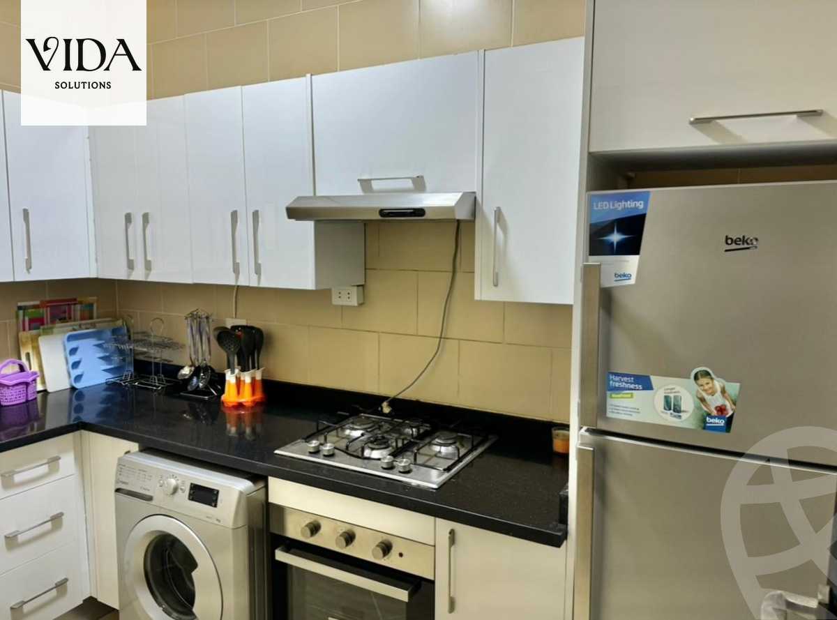 https://aqarmap.com.eg/ar/listing/5820302-for-sale-cairo-el-sheikh-zayed-city-compounds-dh-drys