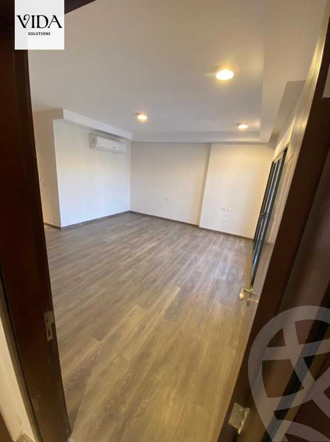 https://aqarmap.com.eg/en/listing/5830879-for-sale-cairo-el-sheikh-zayed-city-compounds-zyd-wr-llttwyr-z-tower