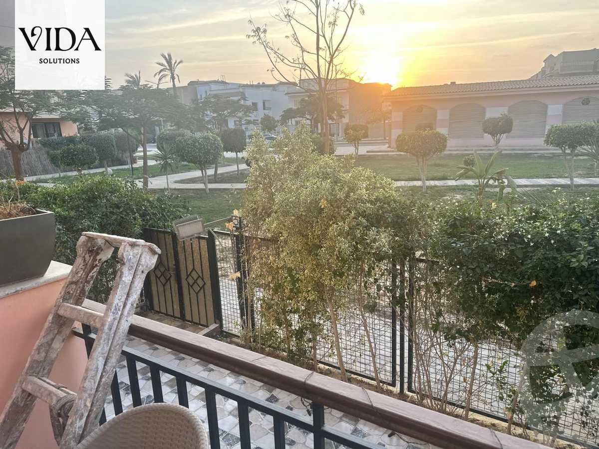 https://aqarmap.com.eg/en/listing/5835433-for-sale-cairo-6th-of-october-compounds-dream-land-flower-resort