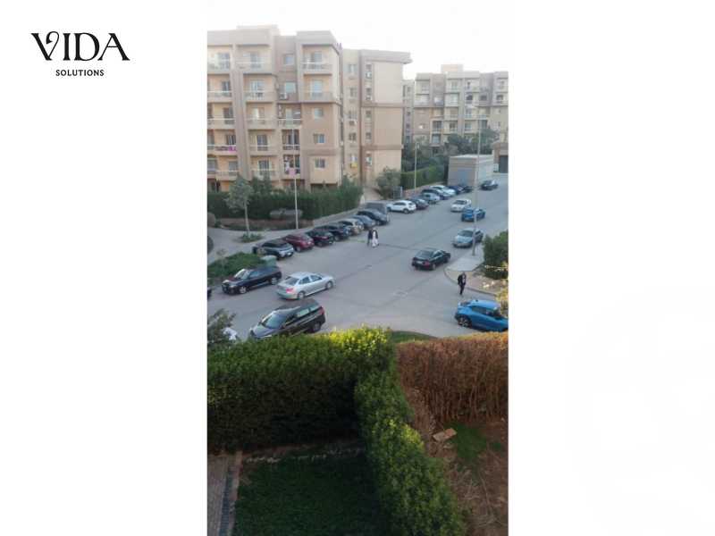 https://aqarmap.com.eg/en/listing/5838597-for-sale-cairo-6th-of-october-hadaeq-october-kmbwnd-fy-hdyq-ktwbr-shjr-ryzydns-y-jy-y-llttwyr