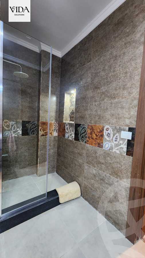 https://aqarmap.com.eg/en/listing/5840115-for-sale-cairo-el-sheikh-zayed-city-compounds-hadayek-el-mohandiseen