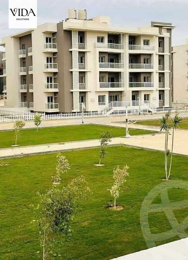 https://aqarmap.com.eg/ar/listing/5918276-for-sale-cairo-el-sheikh-zayed-city-compounds-el-khamayel