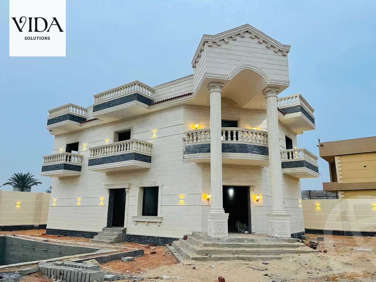 https://aqarmap.com.eg/en/listing/5934598-for-sale-cairo-el-sheikh-zayed-city-lshykh-zyd-ljdyd-el-reef-el-oroby