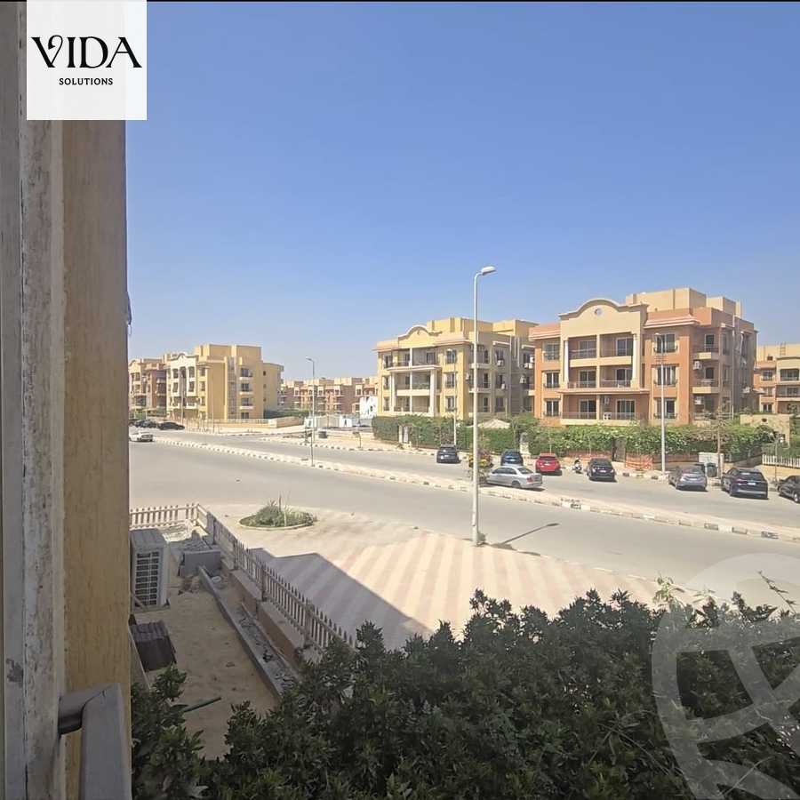 https://aqarmap.com.eg/en/listing/5943830-for-sale-cairo-el-sheikh-zayed-city-compounds-el-khamayel