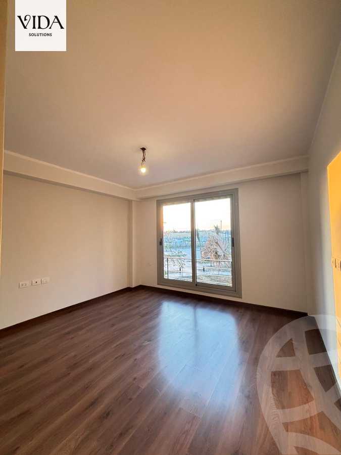 https://aqarmap.com.eg/en/listing/5947918-for-sale-cairo-6th-of-october-compounds-palm-parks