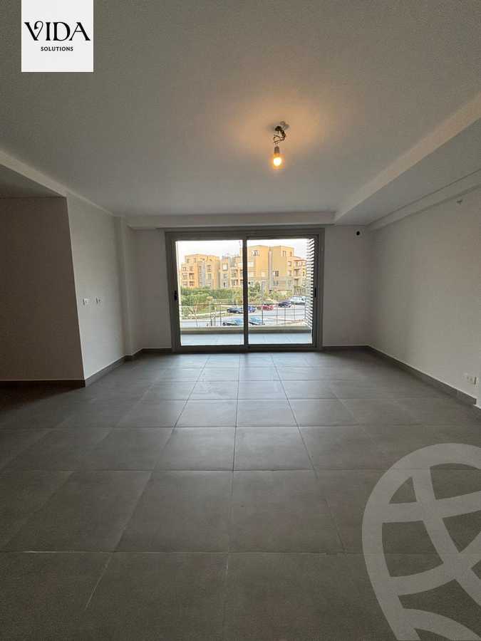 https://aqarmap.com.eg/en/listing/5947918-for-sale-cairo-6th-of-october-compounds-palm-parks