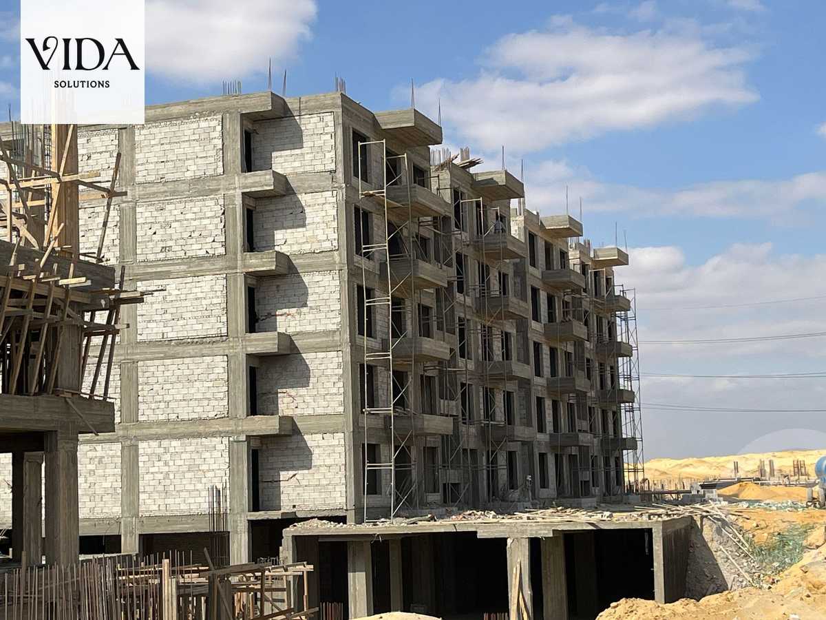 https://aqarmap.com.eg/en/listing/5948408-for-sale-cairo-el-sheikh-zayed-city-lshykh-zyd-ljdyd-de-joya-taj-misr-new-zayed