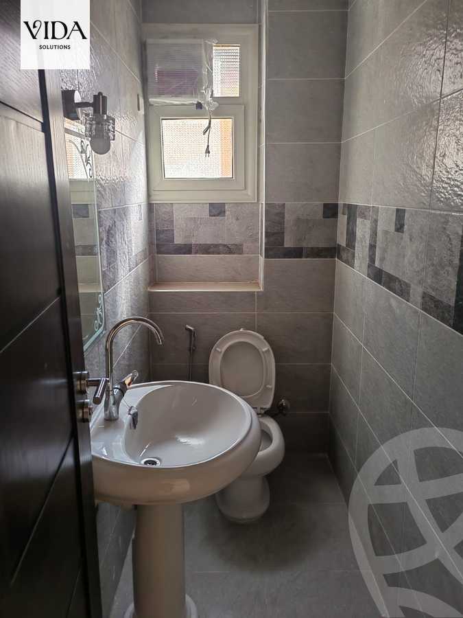 https://aqarmap.com.eg/en/listing/5960582-for-sale-cairo-6th-of-october-el-ahyaa-neighborhood-1st-al-maahad