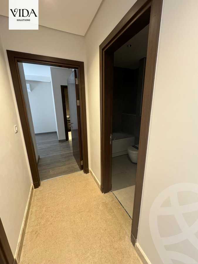 https://aqarmap.com.eg/en/listing/5962940-for-sale-cairo-el-sheikh-zayed-city-compounds-zyd-wr-llttwyr-park-towers-zed-el-sheikh-zayed-compound