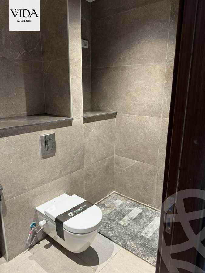 https://aqarmap.com.eg/ar/listing/5963529-for-sale-cairo-el-sheikh-zayed-city-compounds-zyd-wr-llttwyr-z-tower