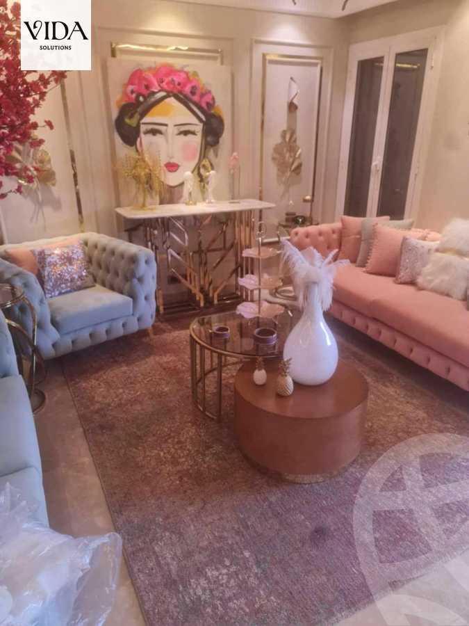 https://aqarmap.com.eg/en/listing/5963901-for-sale-cairo-new-cairo-compounds-mountain-view-hyde-park