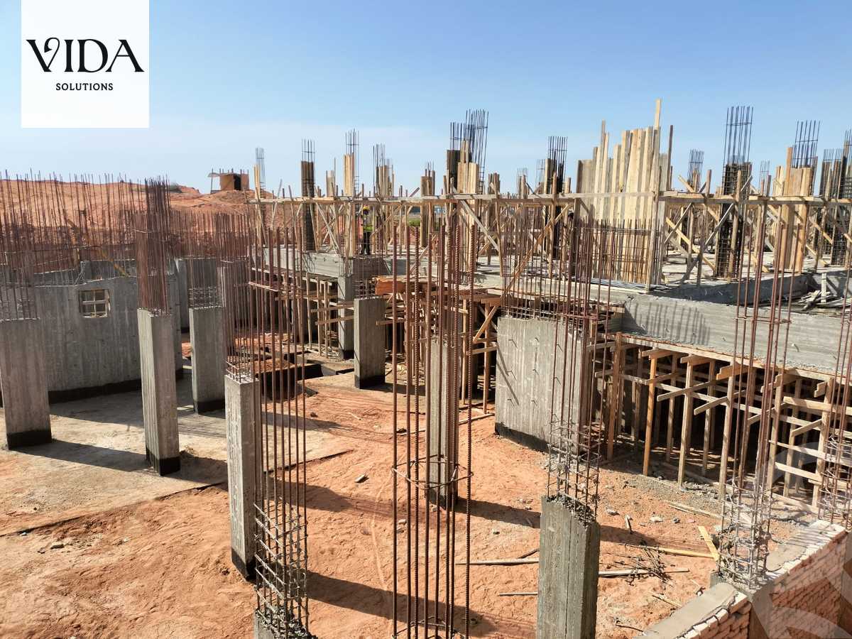 https://aqarmap.com.eg/en/listing/5970636-for-sale-cairo-el-sheikh-zayed-city-compounds-rovan-city-epd