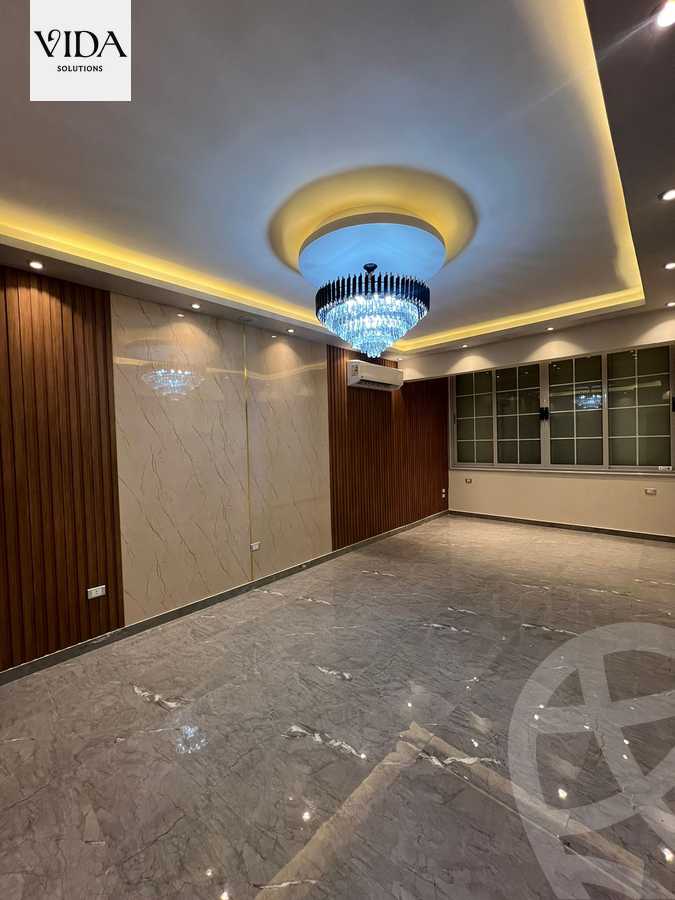 https://aqarmap.com.eg/ar/listing/6056387-for-sale-cairo-el-sheikh-zayed-city-compounds-hadayek-el-mohandiseen