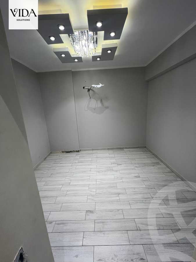 https://aqarmap.com.eg/ar/listing/6056387-for-sale-cairo-el-sheikh-zayed-city-compounds-hadayek-el-mohandiseen