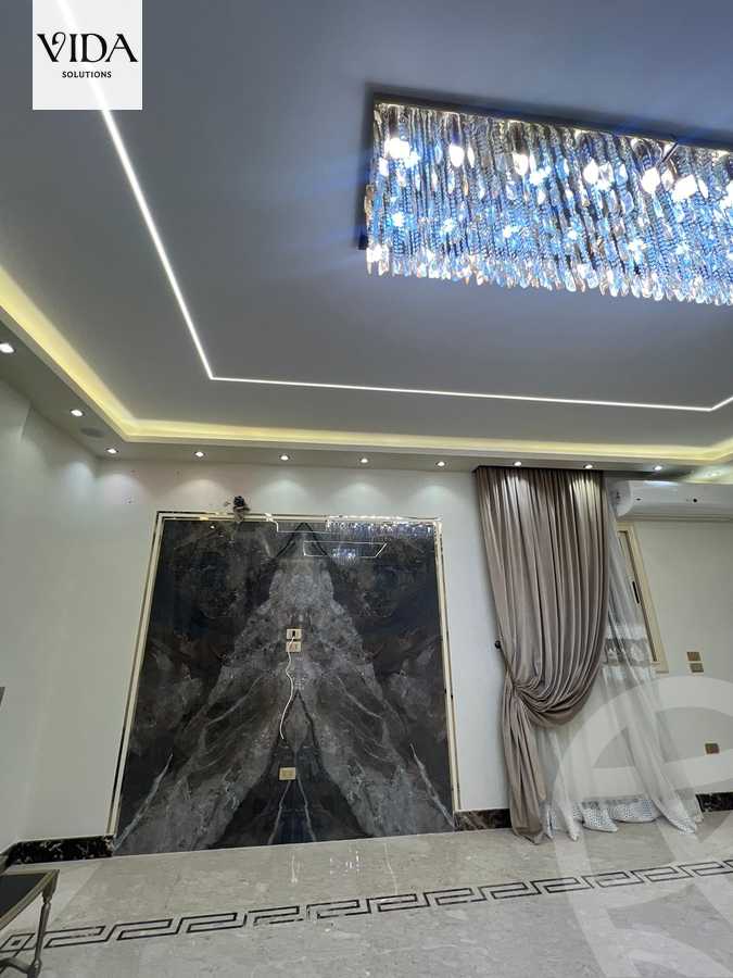 https://aqarmap.com.eg/ar/listing/6056387-for-sale-cairo-el-sheikh-zayed-city-compounds-hadayek-el-mohandiseen