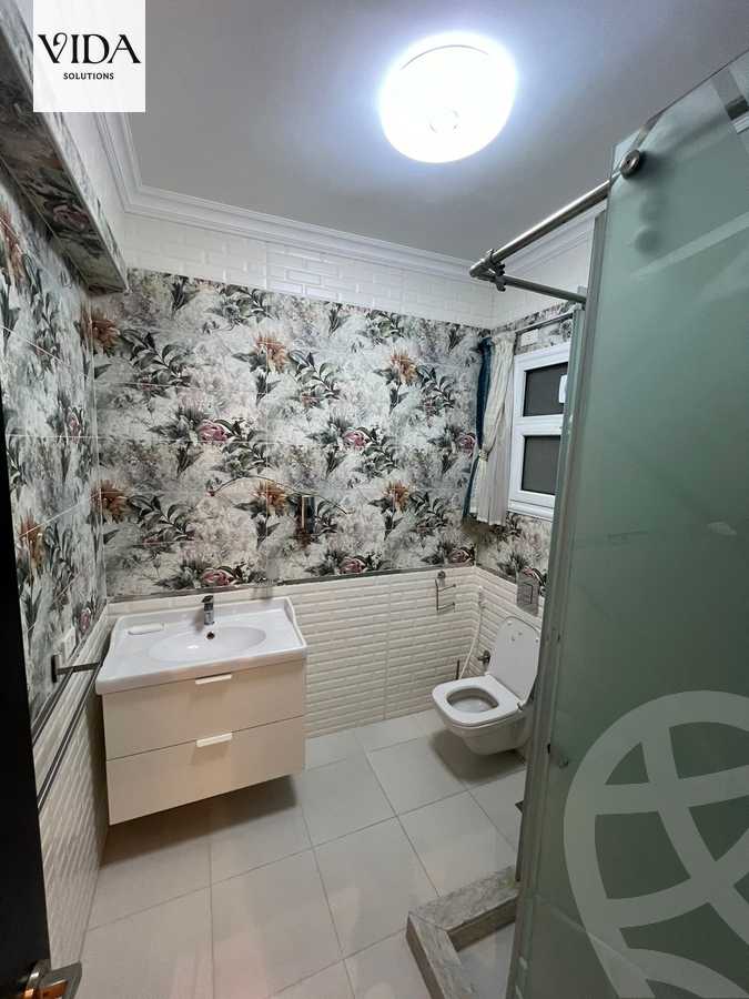 https://aqarmap.com.eg/ar/listing/6056387-for-sale-cairo-el-sheikh-zayed-city-compounds-hadayek-el-mohandiseen