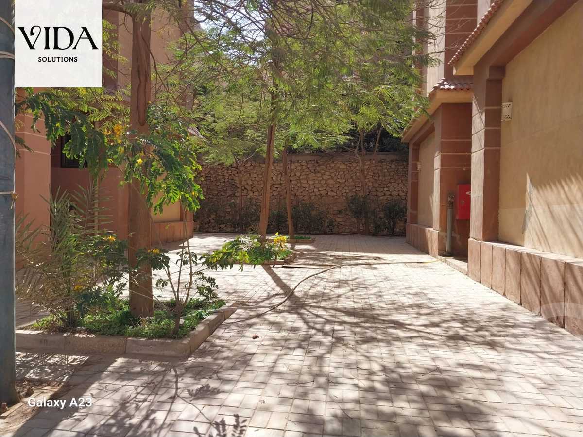 https://aqarmap.com.eg/en/listing/6056406-for-sale-cairo-6th-of-october-hadaeq-october-kmbwnd-fy-hdyq-ktwbr-kmbwnd-lkmyly